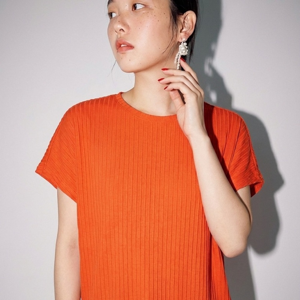 Weekday Bright Orange Ribbed Short-Sleeve Boxy Top – Size S